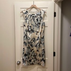 Silk Ann Taylor cocktail dress - Size 8